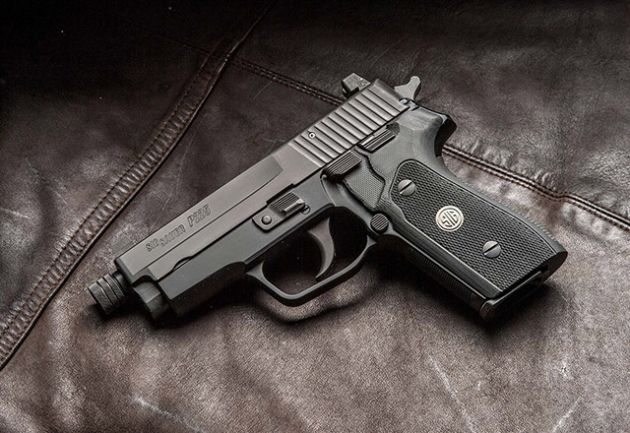 Sig Sauer P225